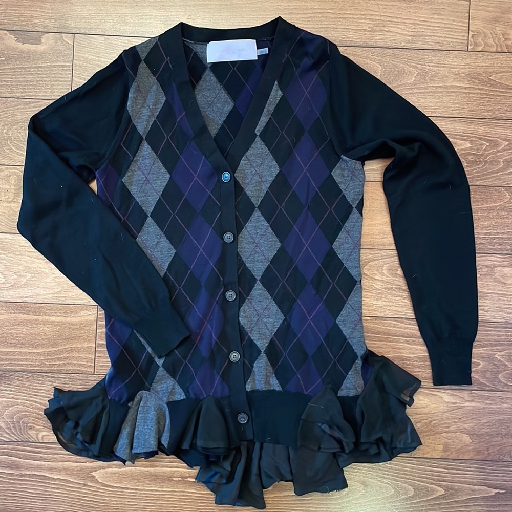 ✨Host pick!✨Vera Wang Lavender Label argyle cardigan with ruffled flounce